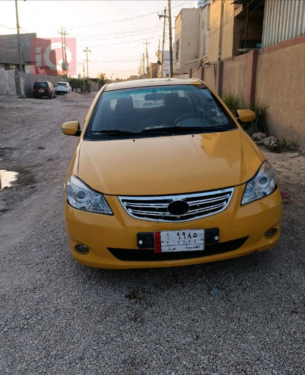 بي واي دي F3